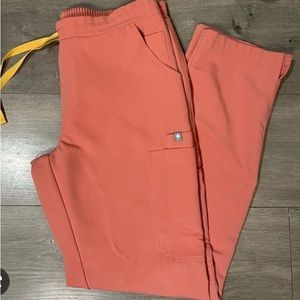 Figs Coral Skinny Yola